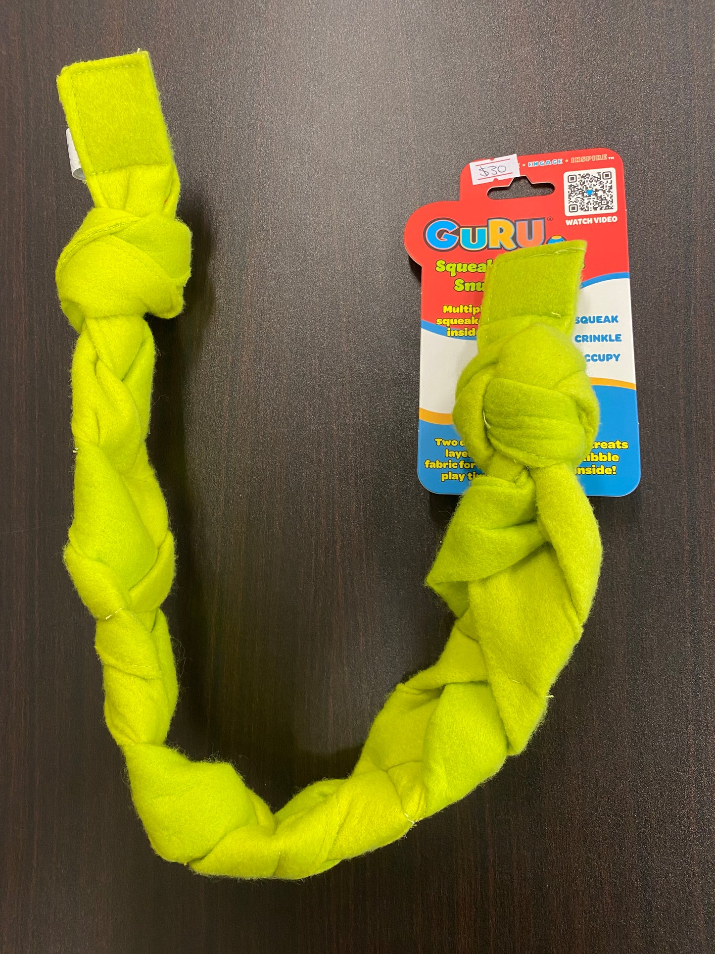 Guru Squeaking Tennis Snuffle Rop