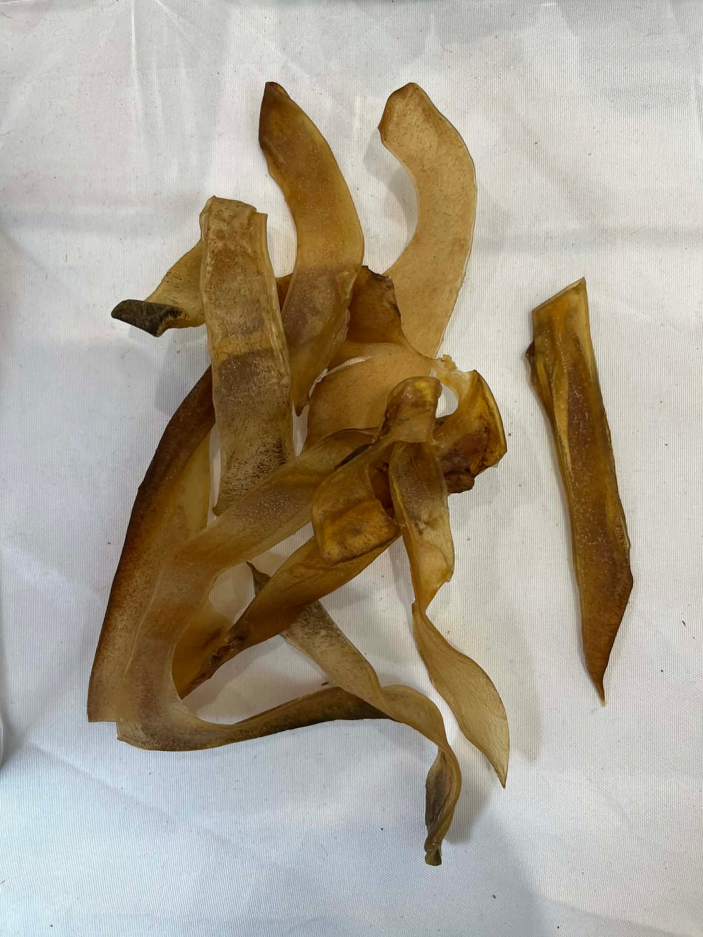 Beef ear strips (100g)